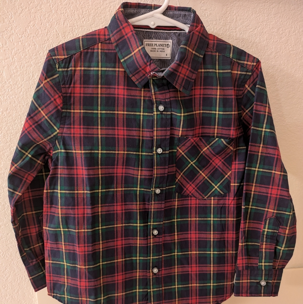 Boys long sleeve plaid button down shirt